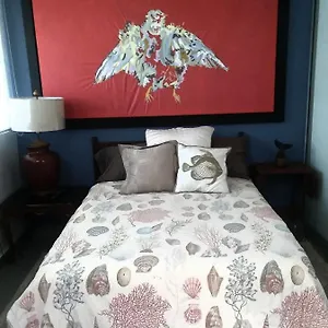 Guest house Isla By The